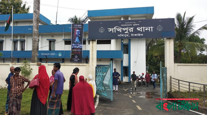 টাঙ্গাইলে স্বামীকে বেঁধে স্ত্রীকে ধর্ষণ, গ্রেফতার ৬